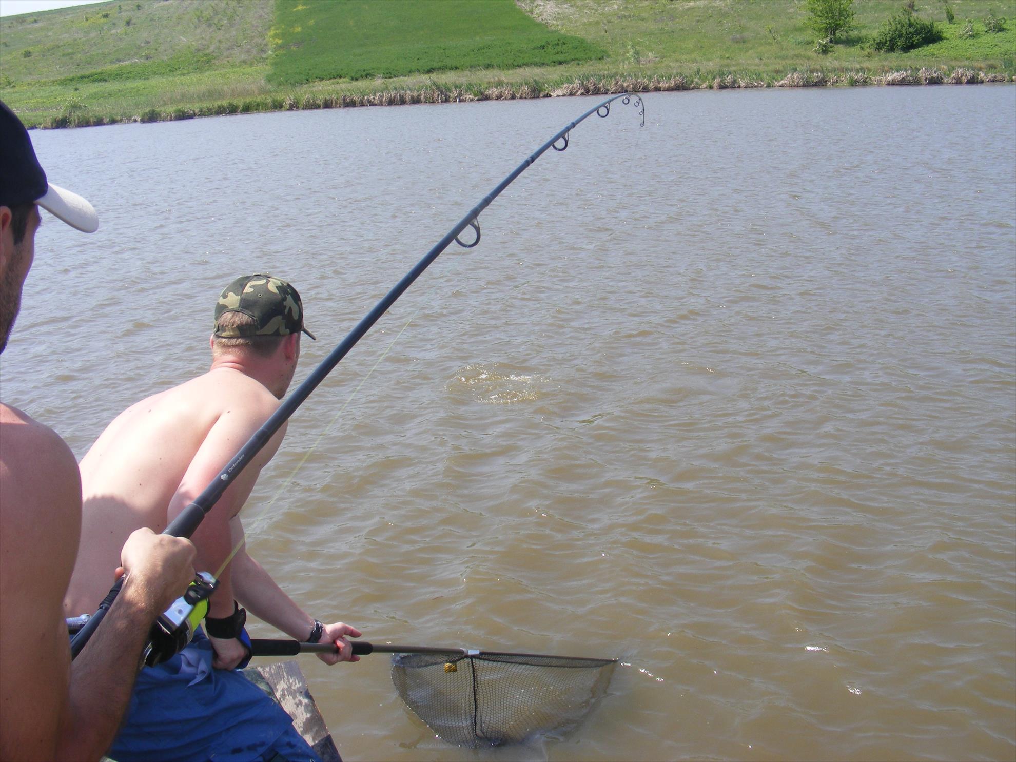 Love for fishing !!! - Teamwork !